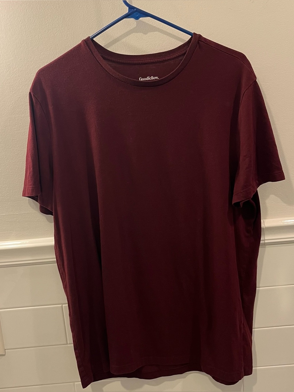 Goodfellow & Co. Burgundy Lyndale Tee, T-shirt